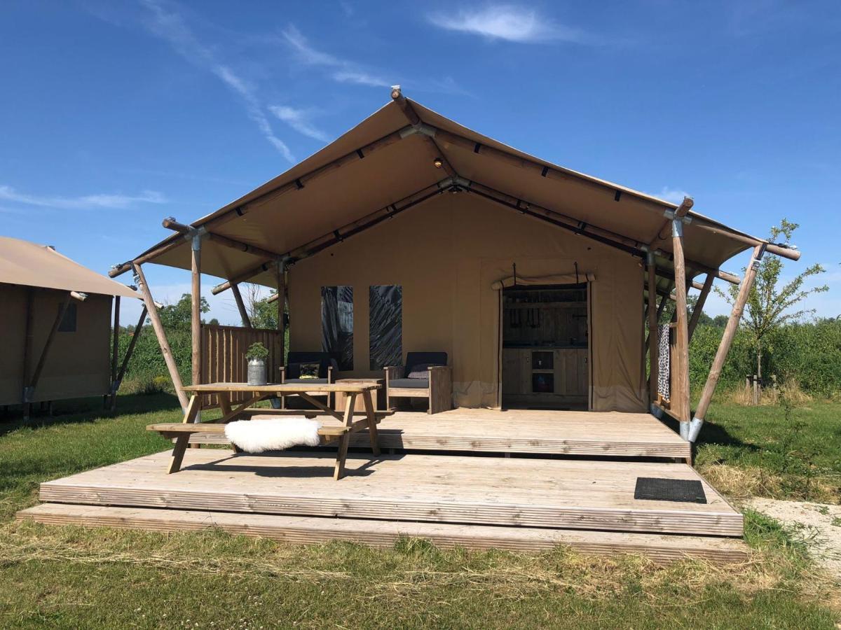 De Hazelaarshof Luxe Glampingtent Bij Natuurgebied De Millingerwaard Kekerdom ภายนอก รูปภาพ